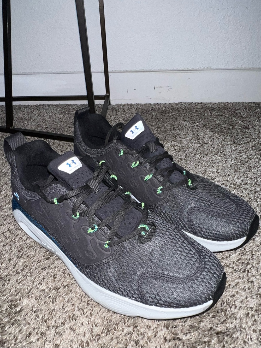 Under Armour HOVR Revenant Men's Training Sneakers
